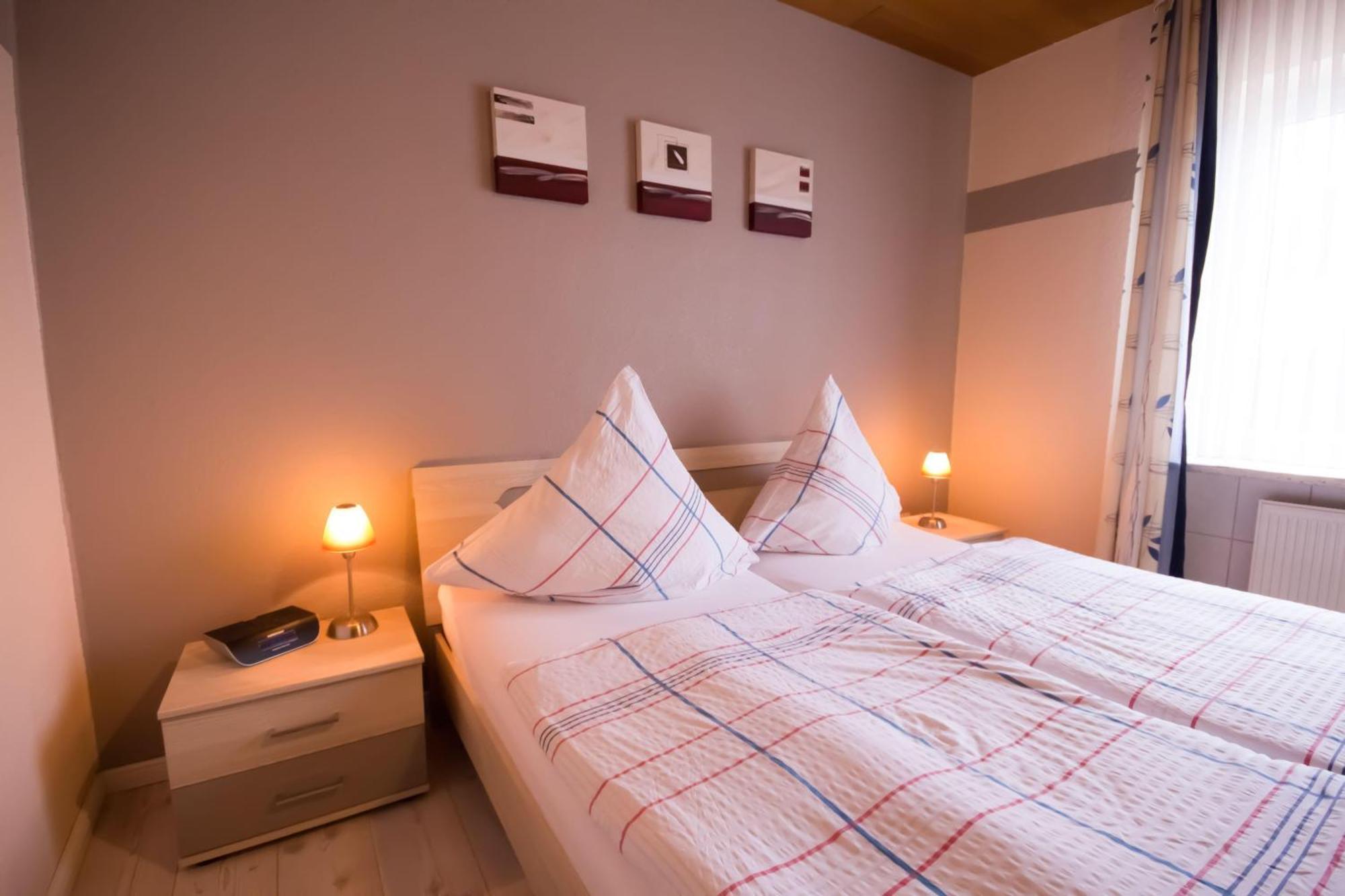 Haus Lily Nr.02 Bis Zu 6 Personen Davon Max. 2 Kinder Büsum Exteriör bild
